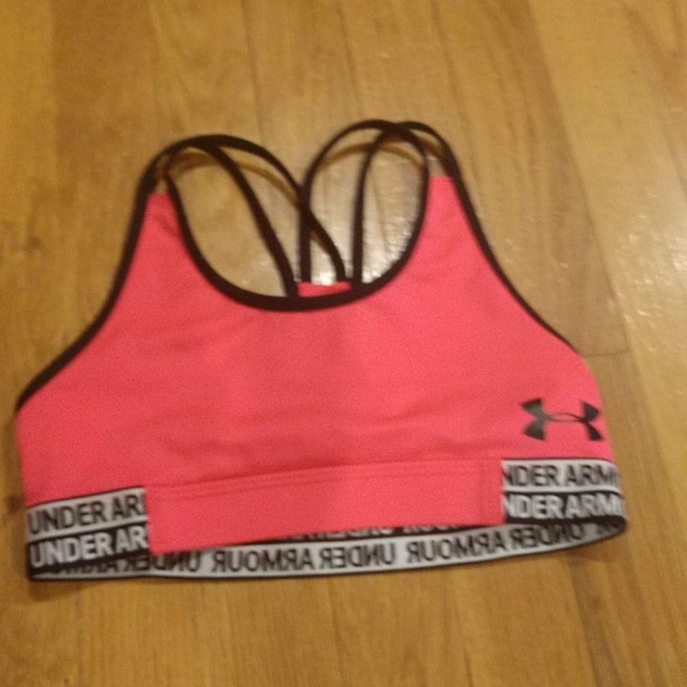 Sports bra